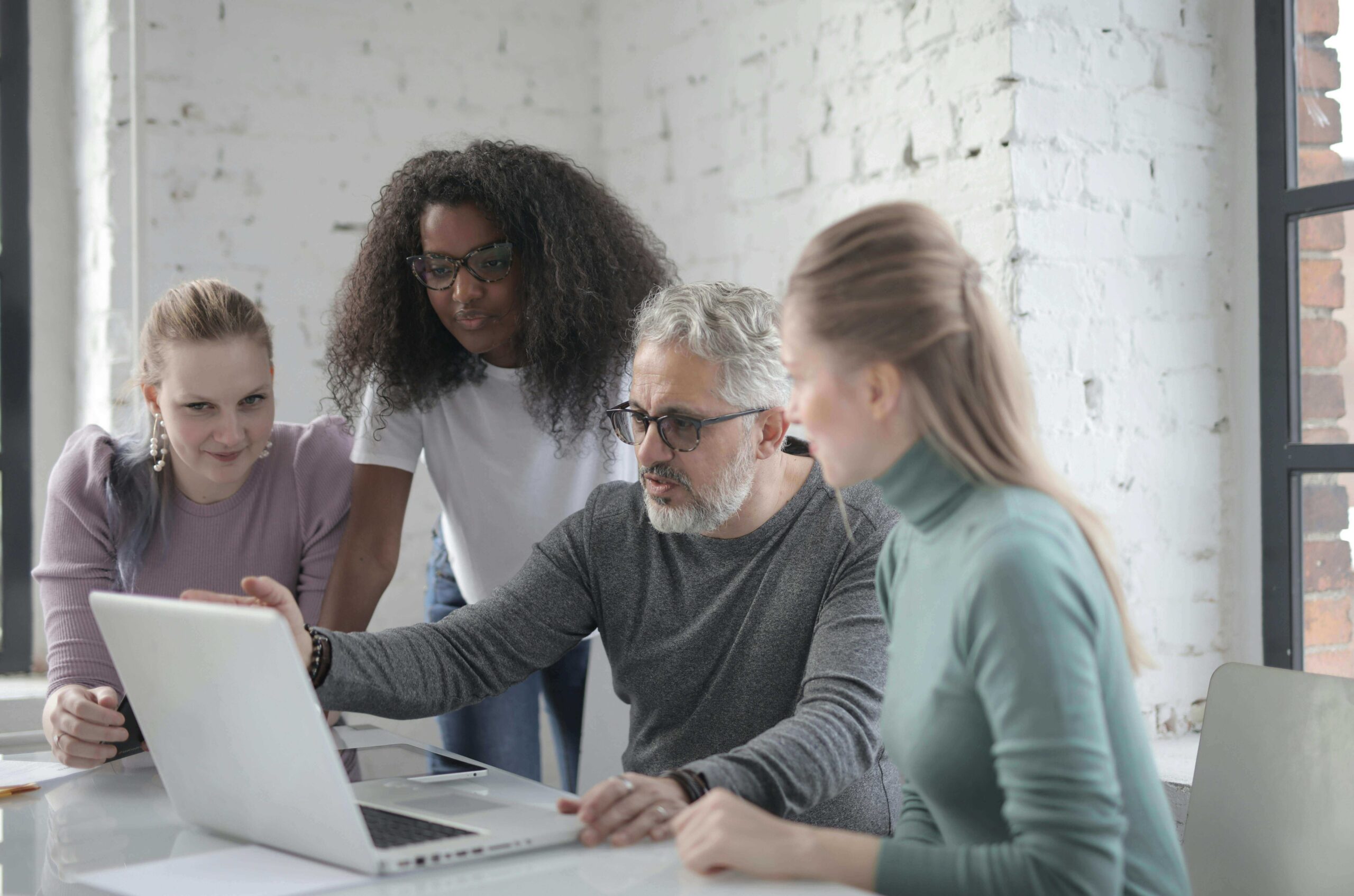 How to Attract Top Talent